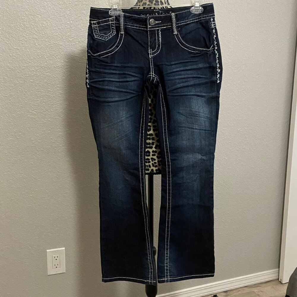 Maurices Embroidered Dark Wash Bootcut Jeans - Size 5/6 Short